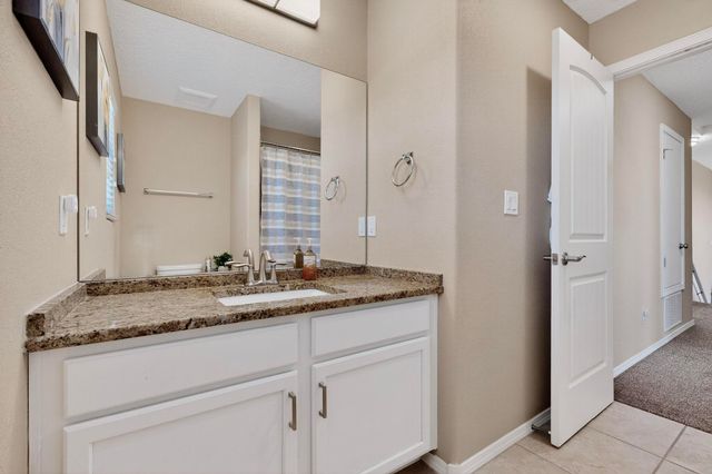 7319 VALLE JARDIN Lane NW, Albuquerque, NM 87114