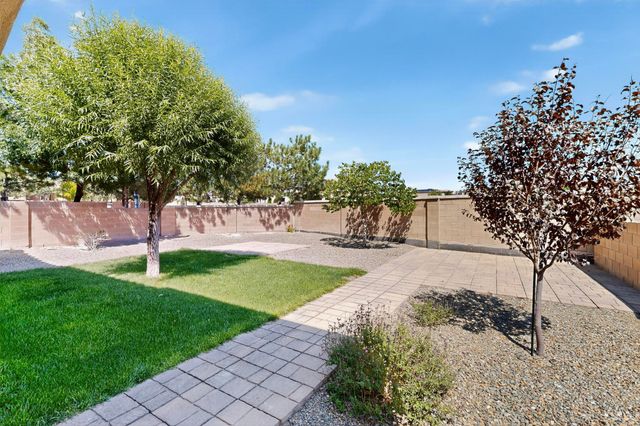 7319 VALLE JARDIN Lane NW, Albuquerque, NM 87114