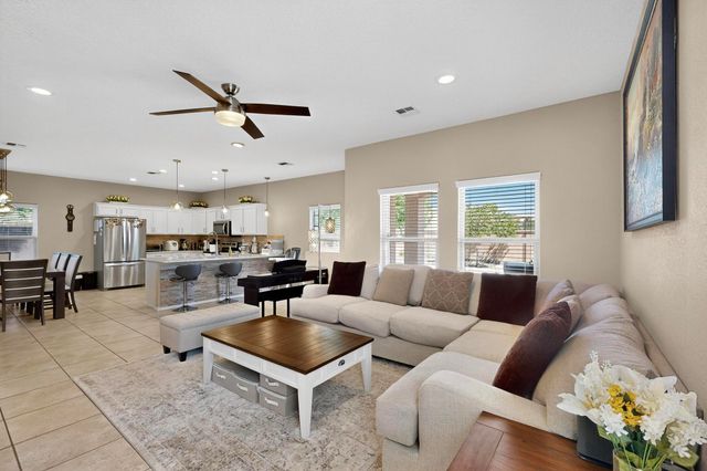 7319 VALLE JARDIN Lane NW, Albuquerque, NM 87114