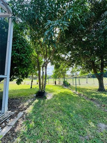 1711 Golfside Village DR, Lehigh Acres, FL 33936