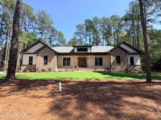 60 Devon Drive, Pinehurst, NC 28374