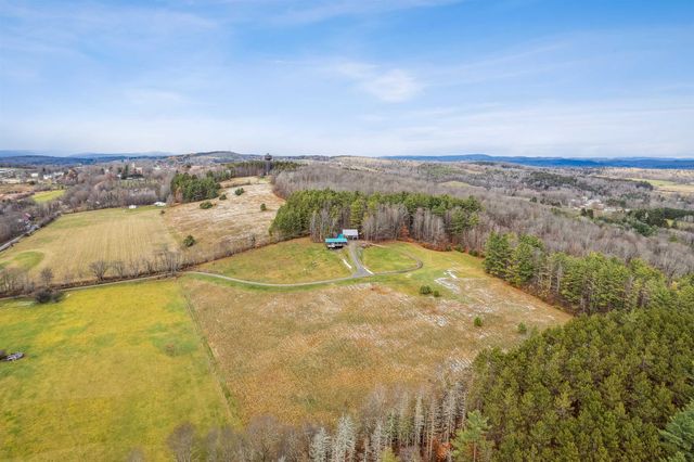 867 East Bethel Road, Randolph, VT 05061