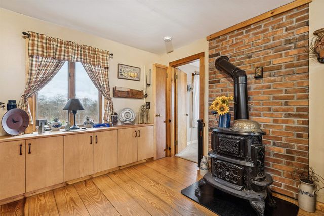 867 East Bethel Road, Randolph, VT 05061