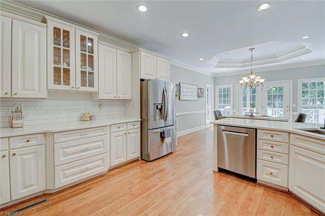 115 Ashbourne Lake Court, Clemmons, NC 27012