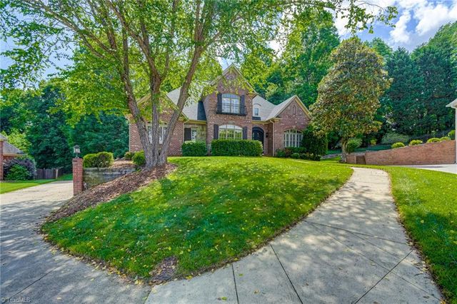 115 Ashbourne Lake Court, Clemmons, NC 27012