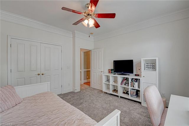 115 Ashbourne Lake Court, Clemmons, NC 27012