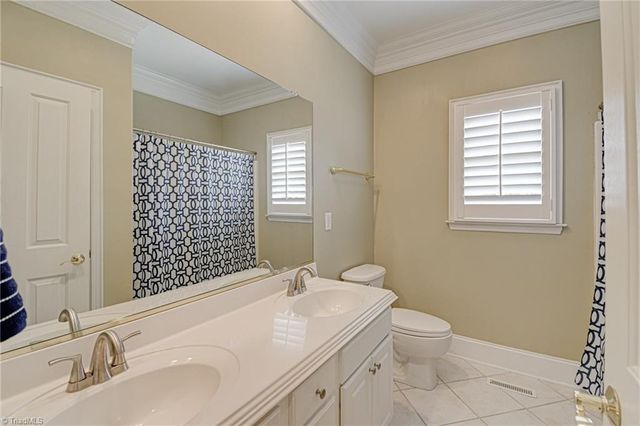115 Ashbourne Lake Court, Clemmons, NC 27012