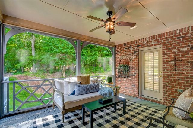 115 Ashbourne Lake Court, Clemmons, NC 27012
