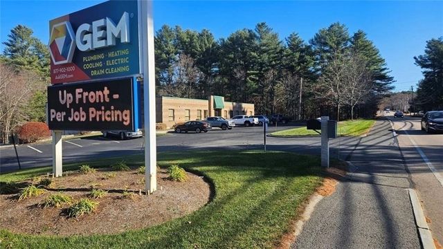 115 Mendon St, Bellingham, MA 02019