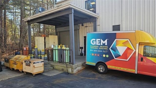 115 Mendon St, Bellingham, MA 02019