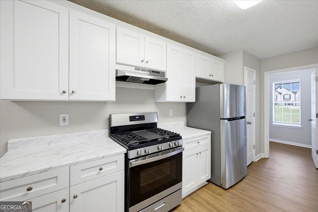 9491 Whaleys Lake Lane, Jonesboro, GA 30238