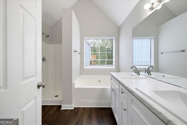 9491 Whaleys Lake Lane, Jonesboro, GA 30238
