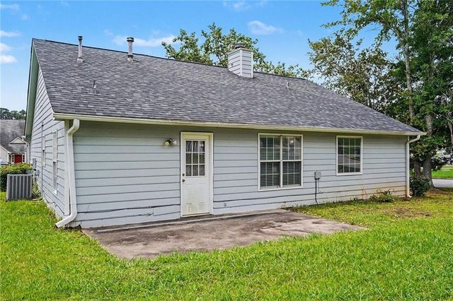 2750 Mill Lake Way, Morrow, GA 30260