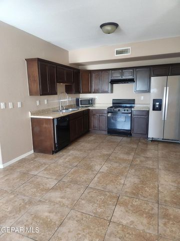 14312 Pancho Gonzalez Court A, El Paso, TX 79938