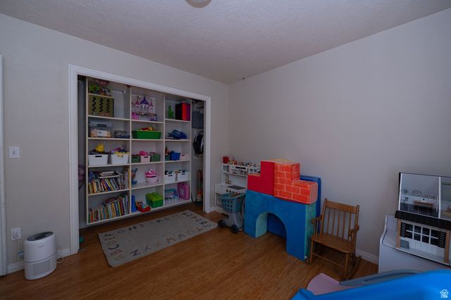 83 W 200 N, Centerville, UT 84014