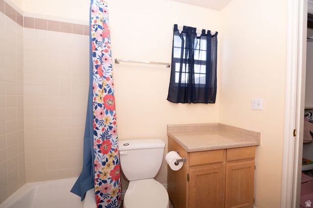 83 W 200 N, Centerville, UT 84014
