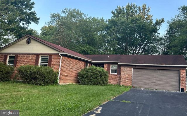 205 MARABOU DR, Newark, DE 19702