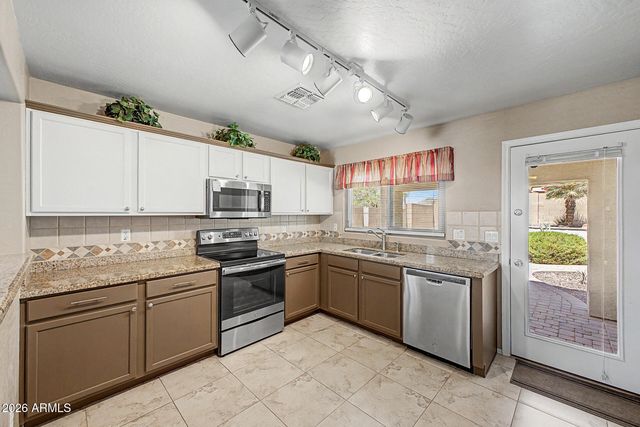 25874 W WHYMAN Street, Buckeye, AZ 85326