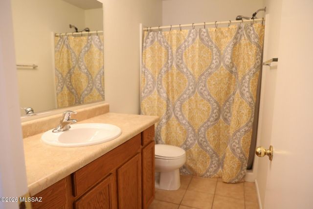 2044 E Calle Sierra Del Manantial, Tucson, AZ 85706