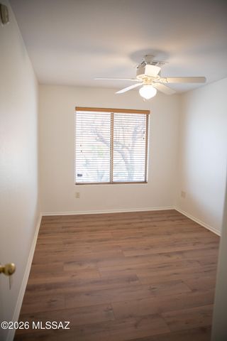 2044 E Calle Sierra Del Manantial, Tucson, AZ 85706