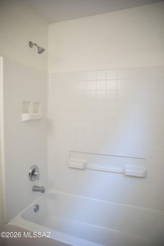 2044 E Calle Sierra Del Manantial, Tucson, AZ 85706