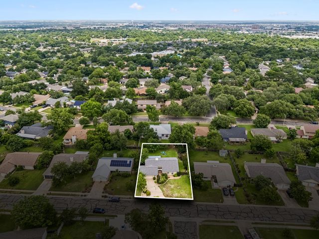 10504 Wagon Gap DR, Austin, TX 78750