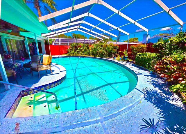 805 S KEENE ROAD, Clearwater, FL 33756