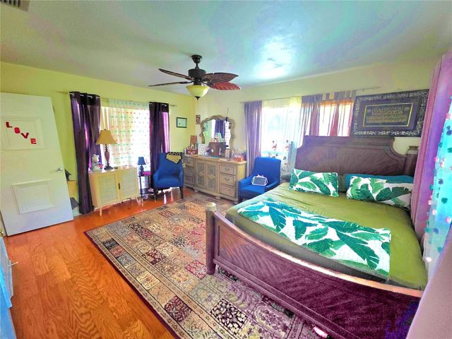 805 S KEENE ROAD, Clearwater, FL 33756