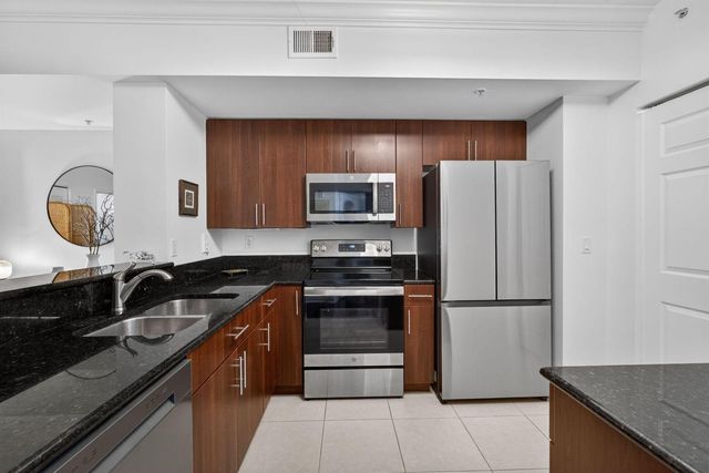 4903 Midtown Lane 3203, Palm Beach Gardens, FL 33418