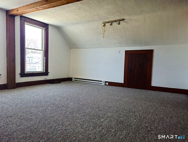 21 Sigourney Street 3, Bristol, CT 06010