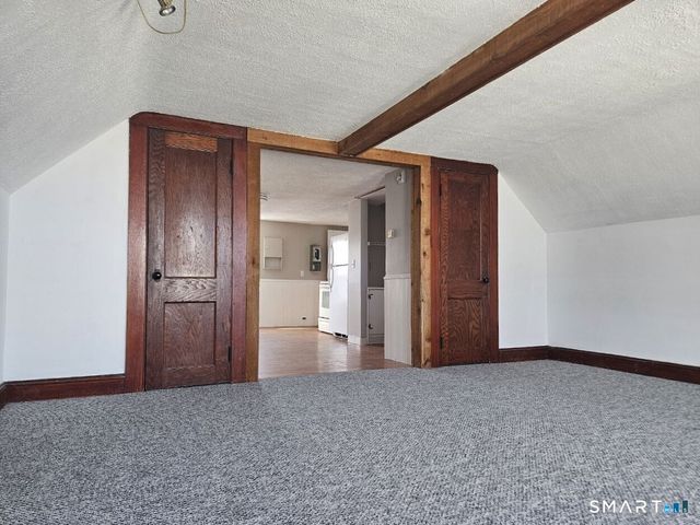 21 Sigourney Street 3, Bristol, CT 06010