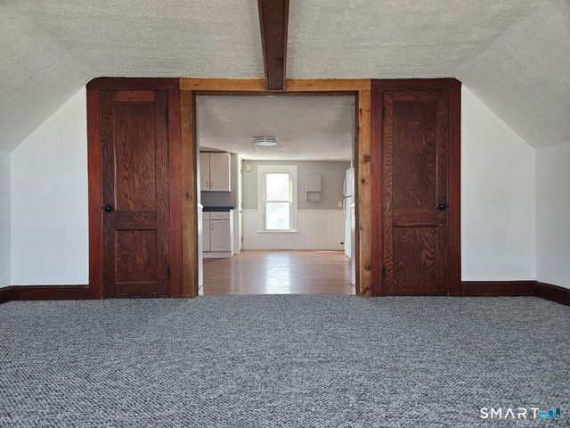 21 Sigourney Street 3, Bristol, CT 06010