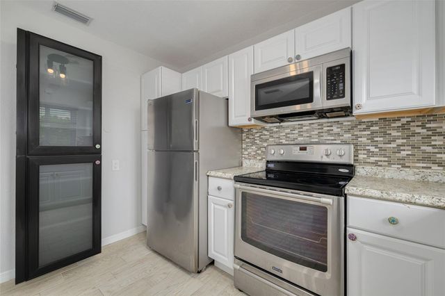 710 50TH AVENUE N, St Petersburg, FL 33703