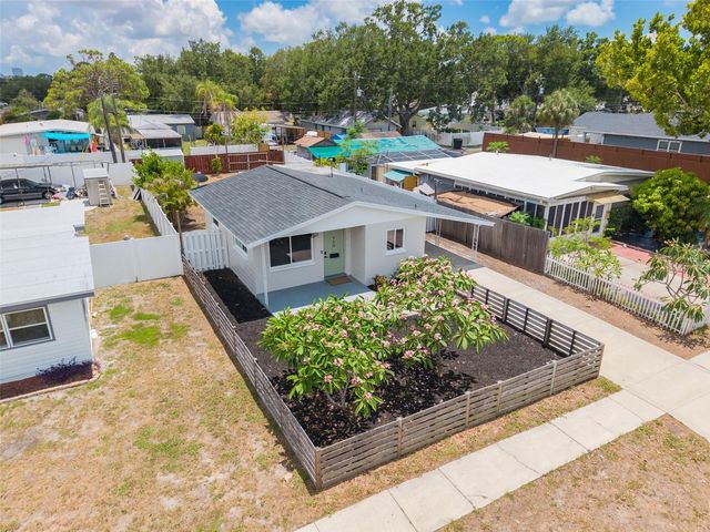 710 50TH AVENUE N, St Petersburg, FL 33703