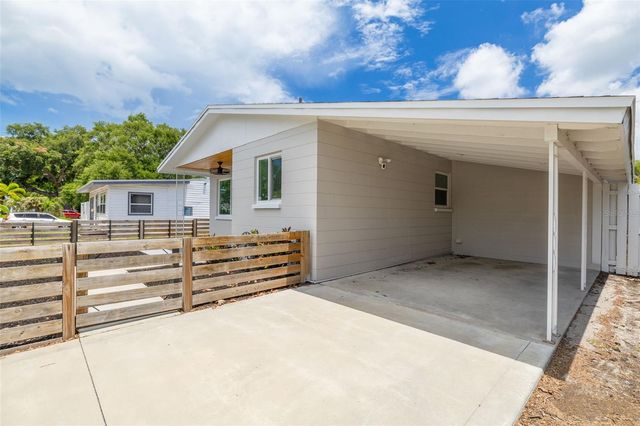 710 50TH AVENUE N, St Petersburg, FL 33703