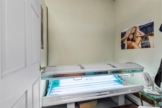 25 Jackson Industrial Drive, Ann Arbor, MI 48103