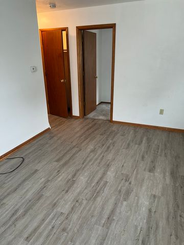 1605-07 Fremont Street, Belvidere, IL 61008