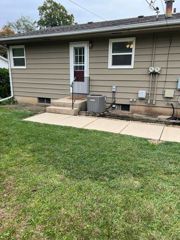 1605-07 Fremont Street, Belvidere, IL 61008