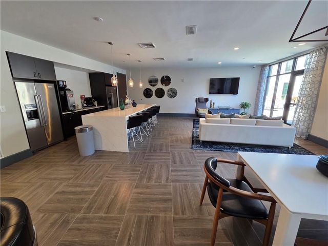 775 Juniper Street NE 321, Atlanta, GA 30308