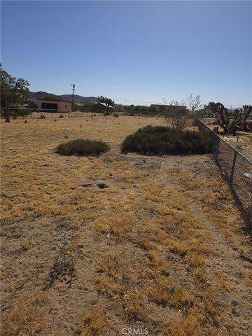 6295 Ruth, Yucca Valley, CA 92284