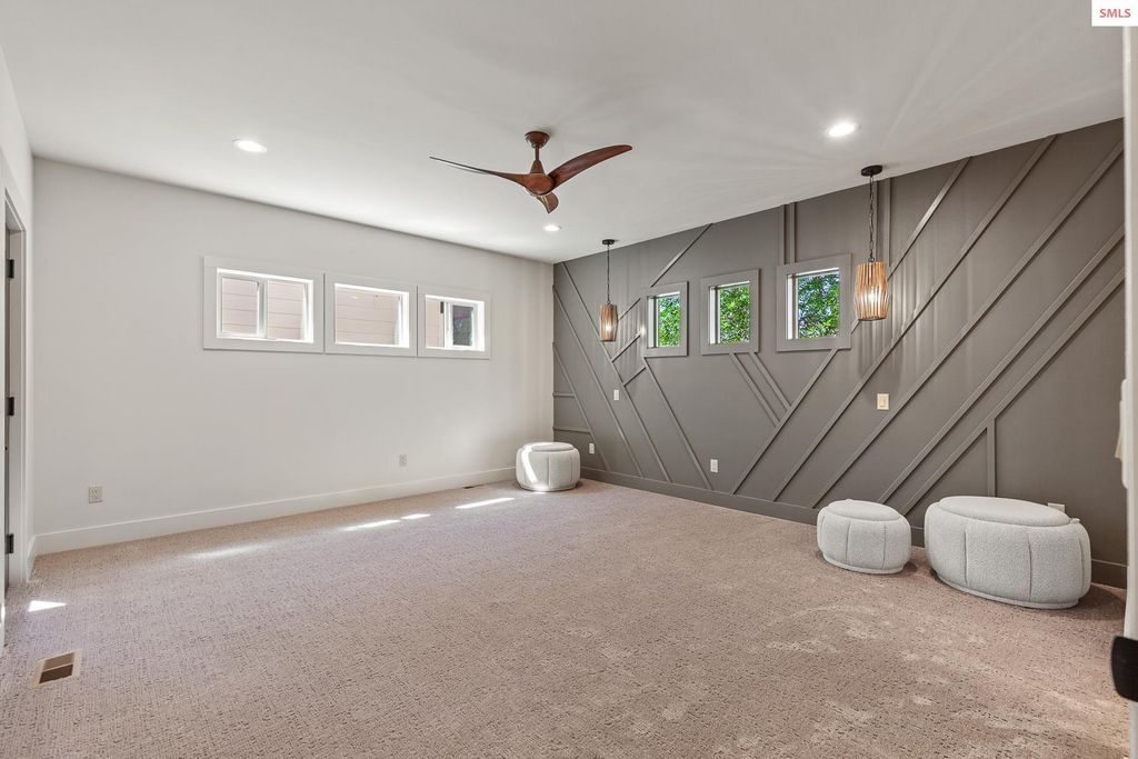 945 N 5th, Coeur d'Alene, ID 83814 photo 12