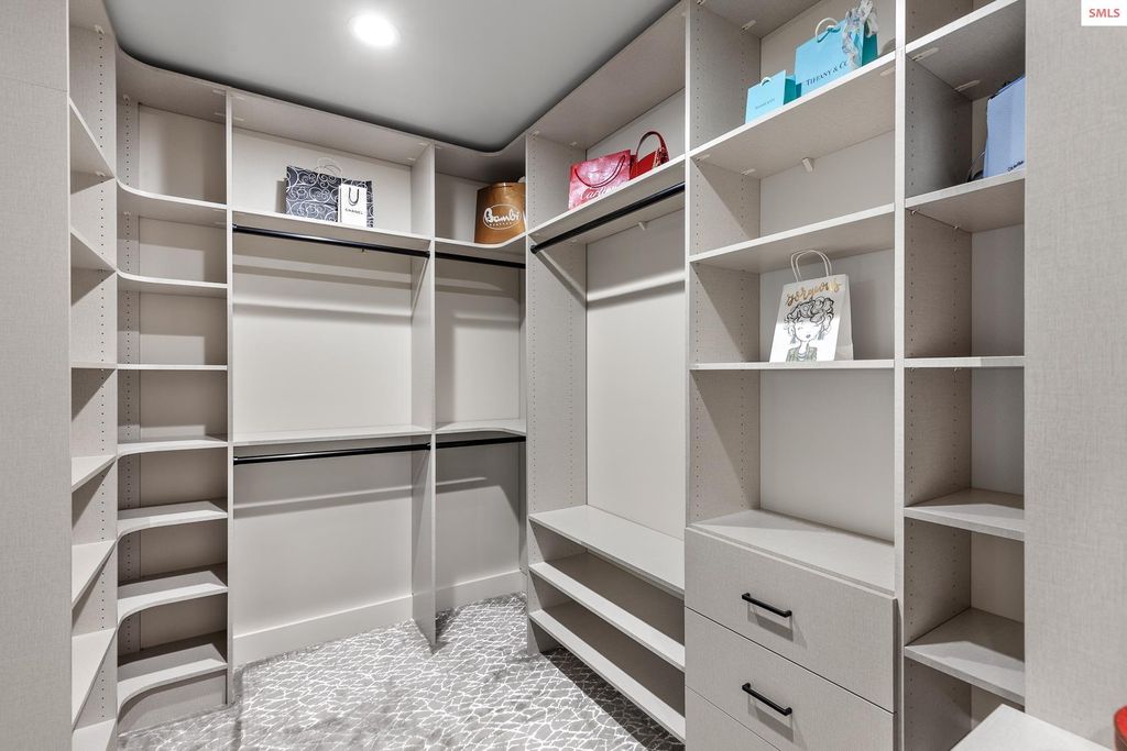 945 N 5th, Coeur d'Alene, ID 83814 photo 16