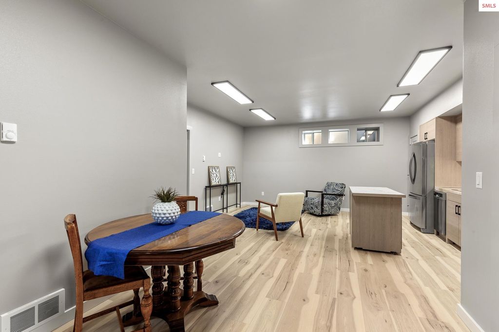 945 N 5th, Coeur d'Alene, ID 83814 photo 28