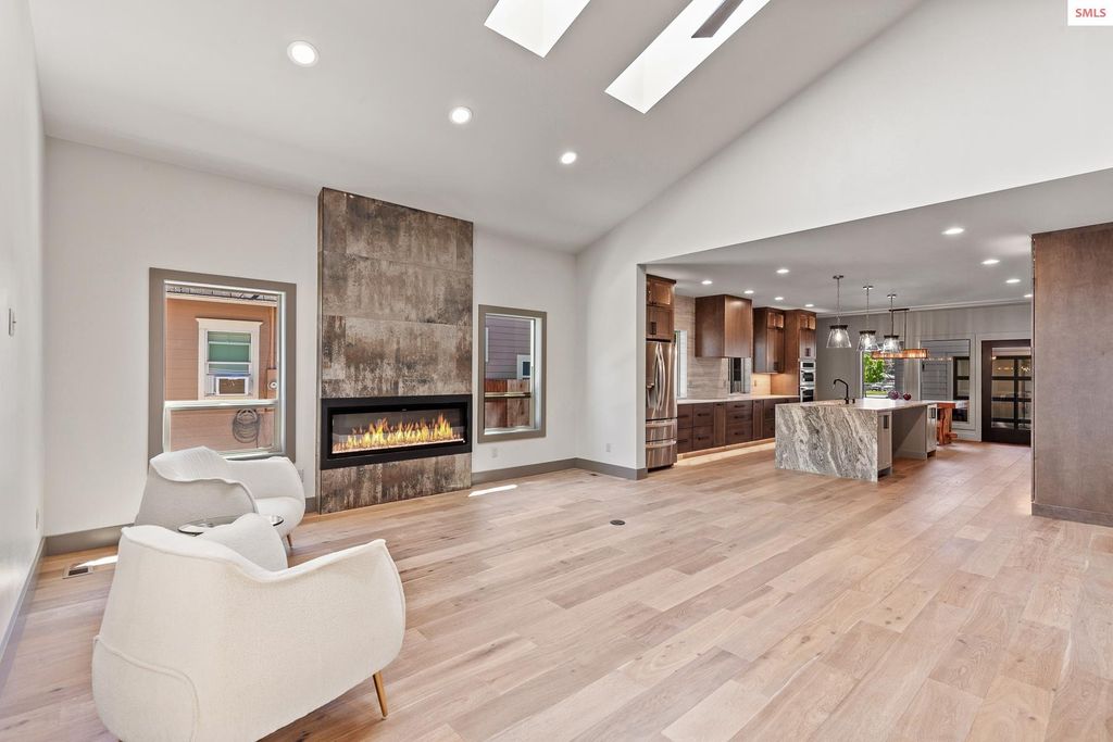 945 N 5th, Coeur d'Alene, ID 83814 photo 4