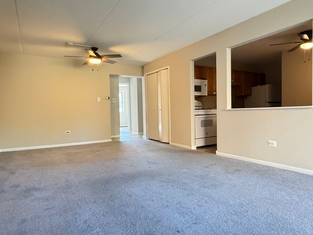 5330 Waterbury Drive 1602, Crestwood, IL 60418