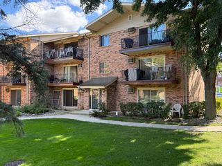 5330 Waterbury Drive 1602, Crestwood, IL 60418