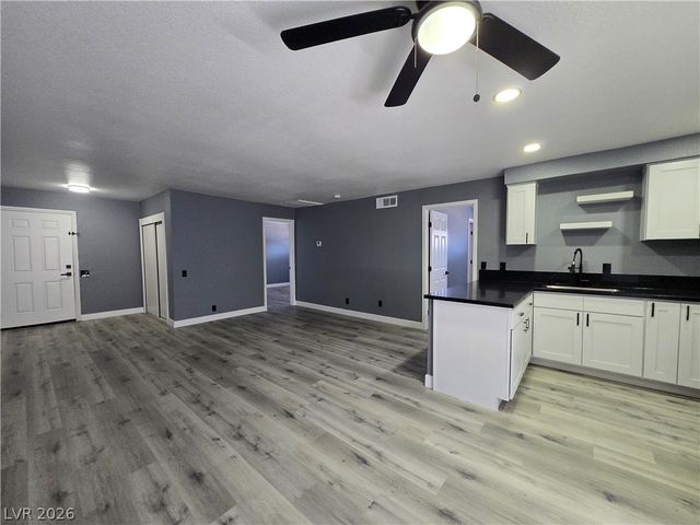 2908 Marlin Avenue 4, Las Vegas, NV 89101