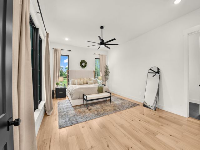 2000 Meadow Bend Court, Aledo, TX 76008