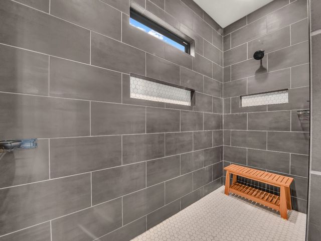 2000 Meadow Bend Court, Aledo, TX 76008