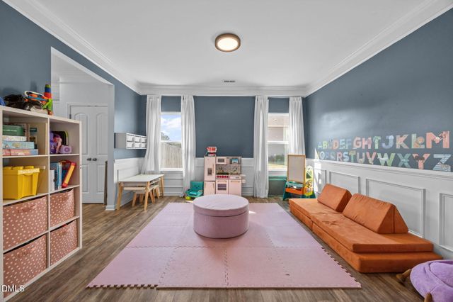 343 Highland Rhodes Drive, Clayton, NC 27520